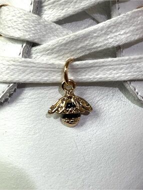 2 Bee Shoe Charms 🐝🐝